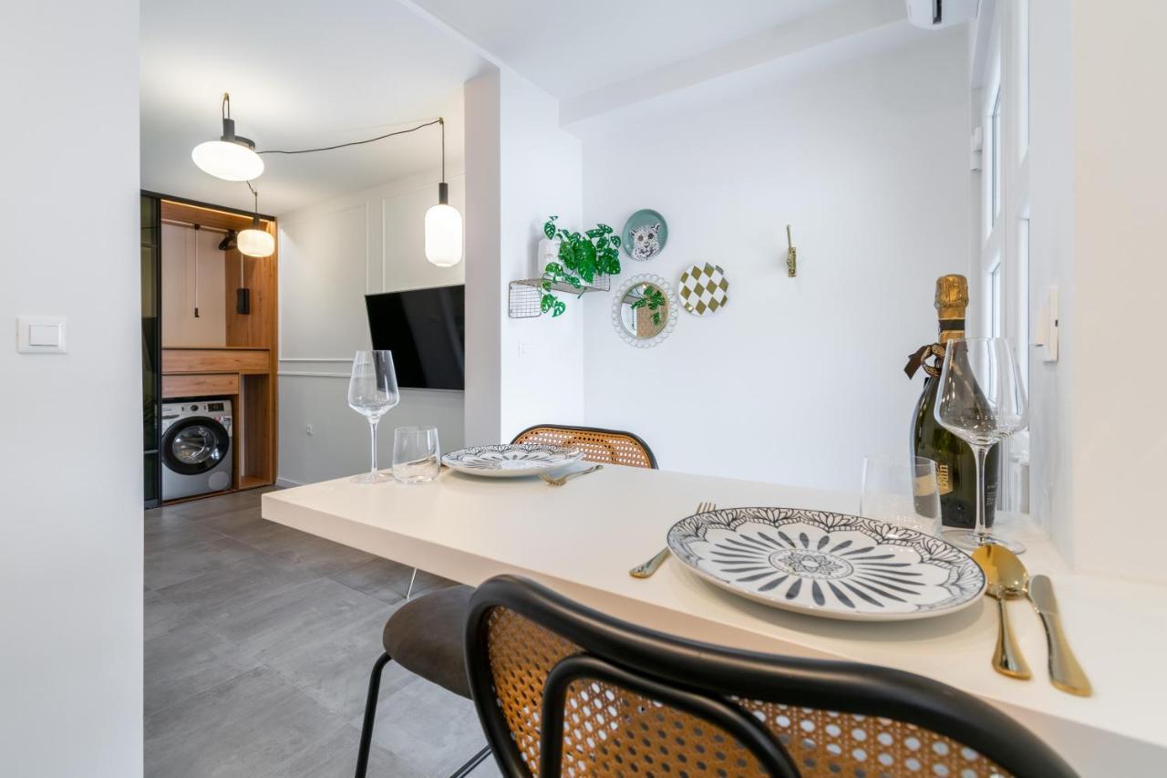 Studio Apartment Smile, Near Beach & Center, Free Parking, Balcony ماكارسكا المظهر الخارجي الصورة