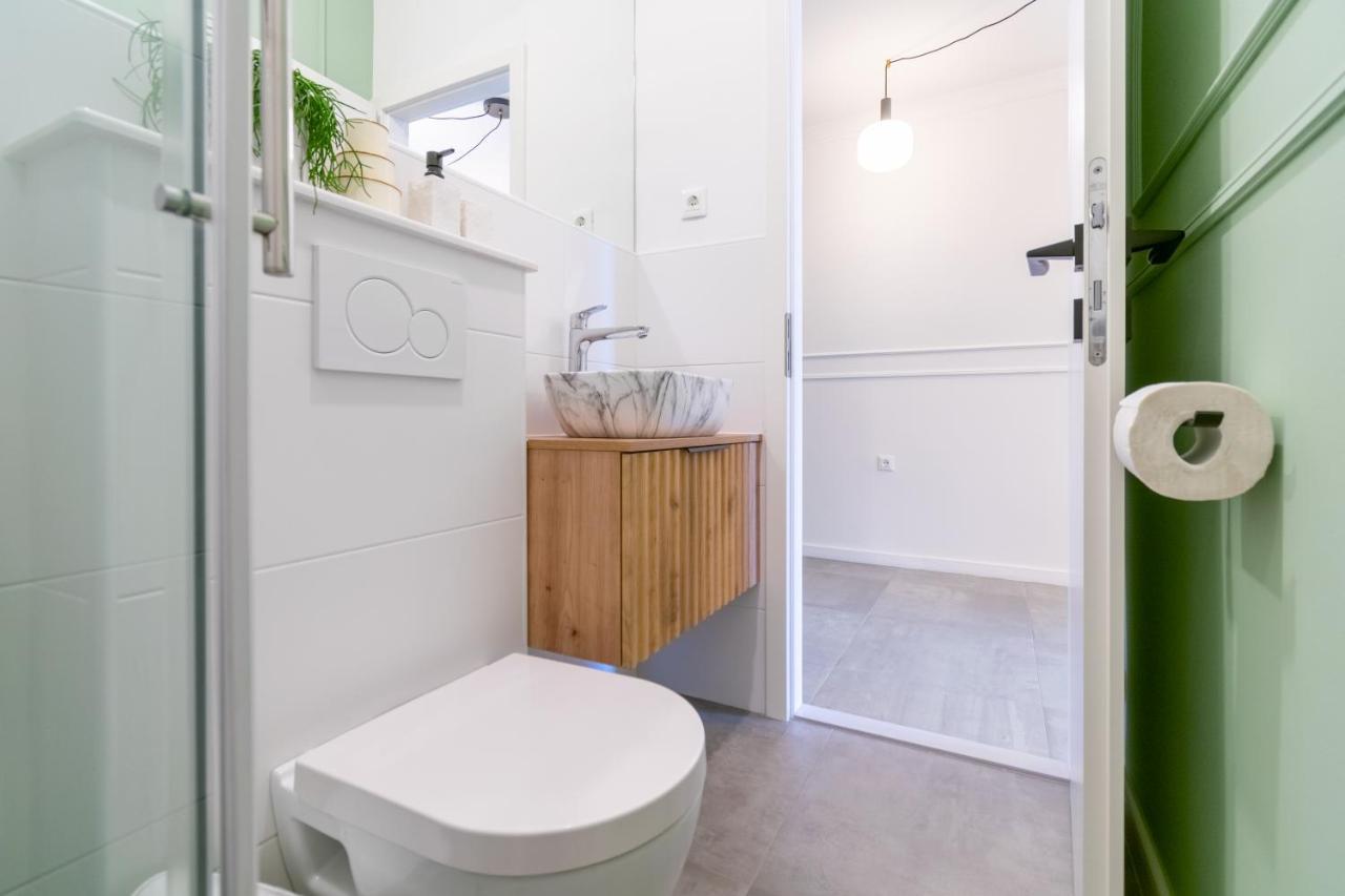 Studio Apartment Smile, Near Beach & Center, Free Parking, Balcony ماكارسكا المظهر الخارجي الصورة
